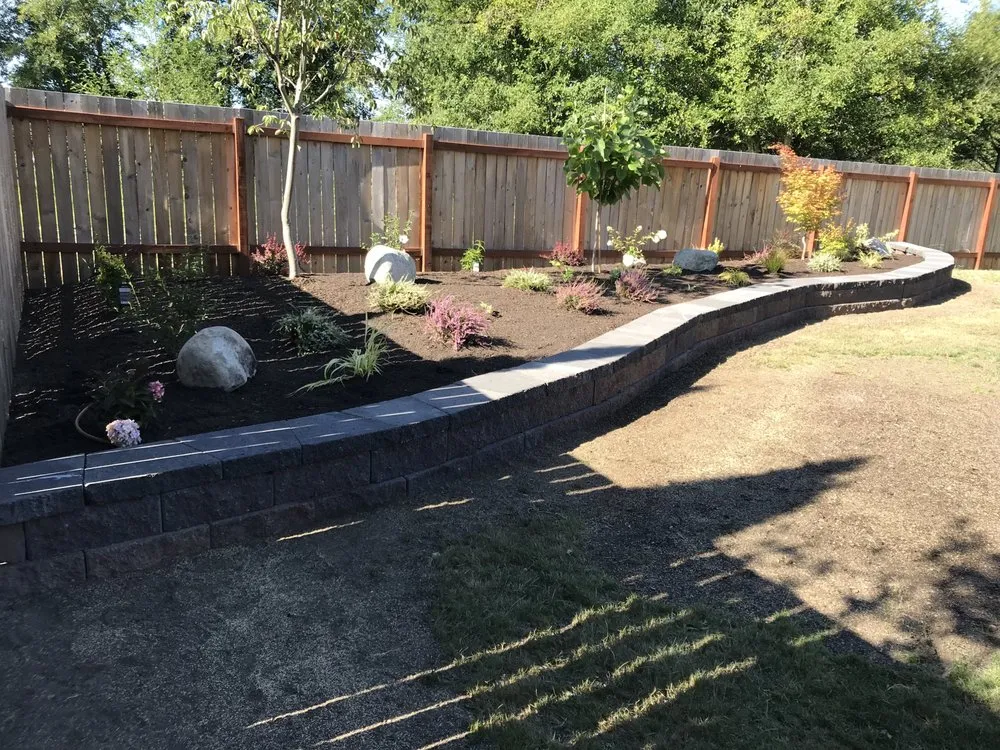 Expert landscape installation in Bellingham, WA by Green Earth Landscapes