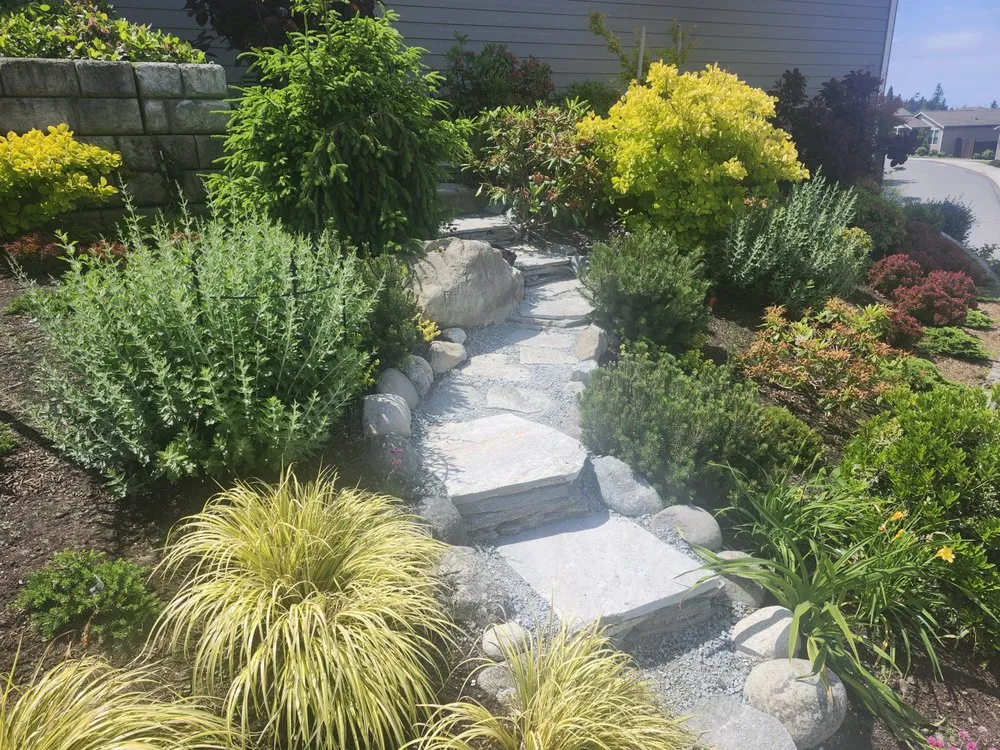 Local landscape design experts serving Burlington, WA - Green Earth Landscapes