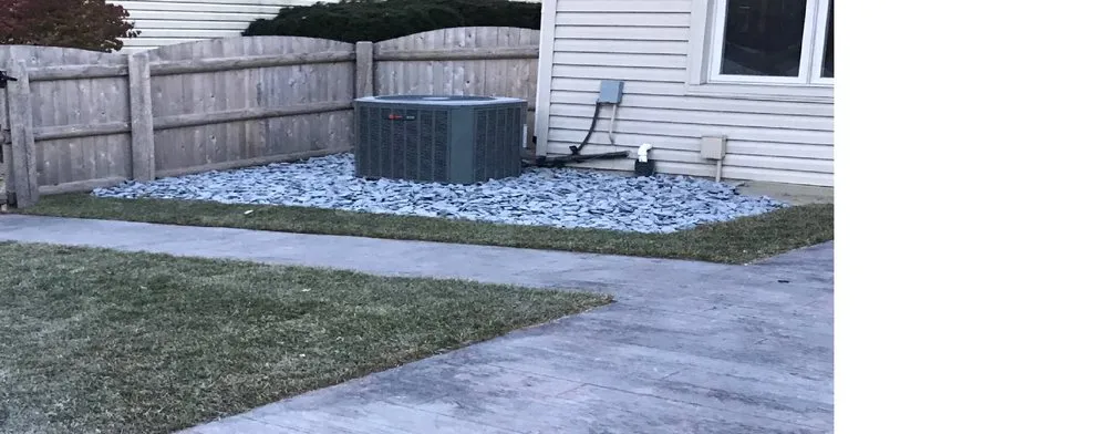 Local residential landscaping for homes in Romeoville, IL by Green Earth Landscaping & Snow Removal