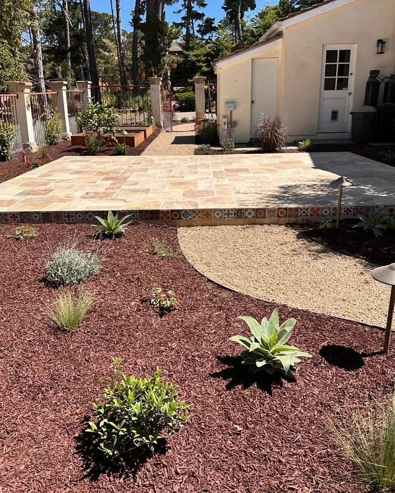 Reliable yard maintenance in Castroville, CA by Green Earth Landscaping