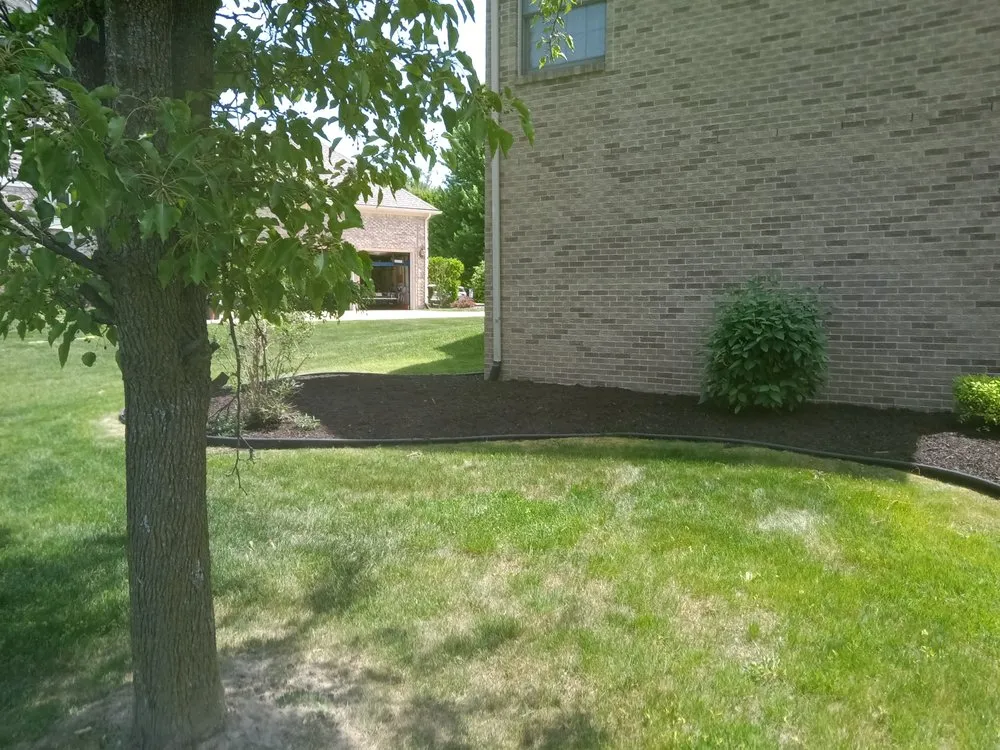 Professional yard maintenance in Garden City, MI by Green Earth Landscaping