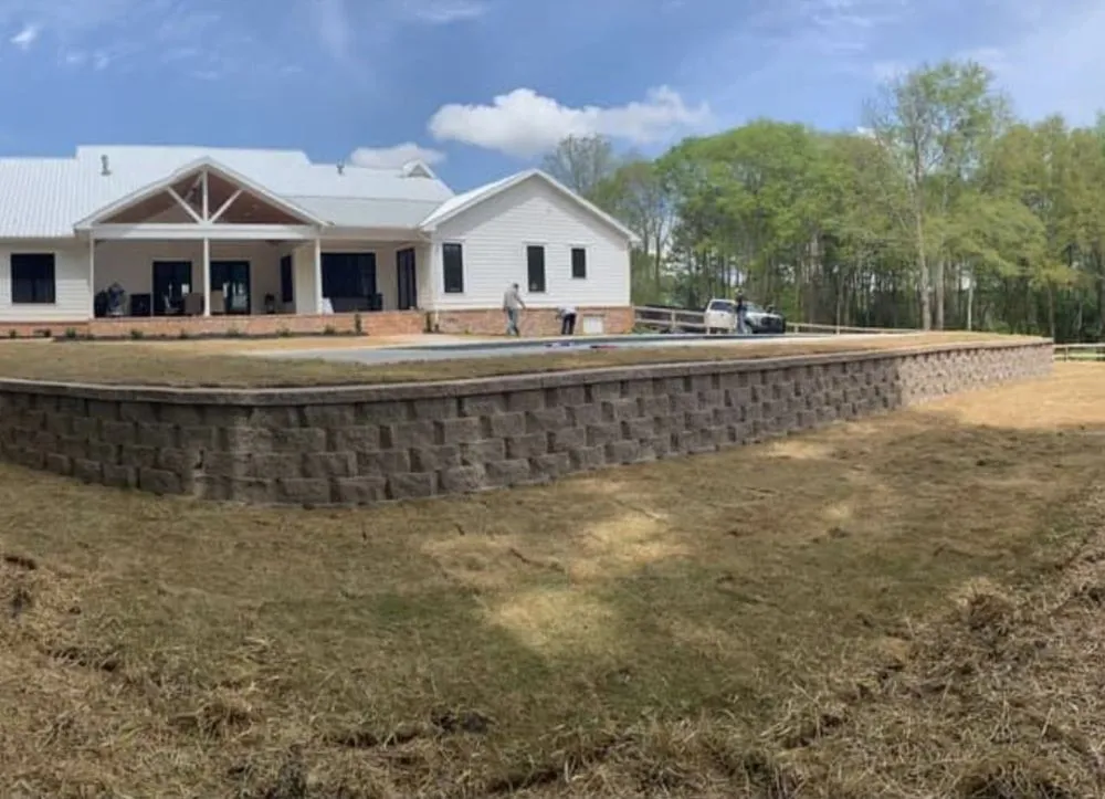 Affordable garden landscaping in Lavonia, GA by Green Earth Landscaping