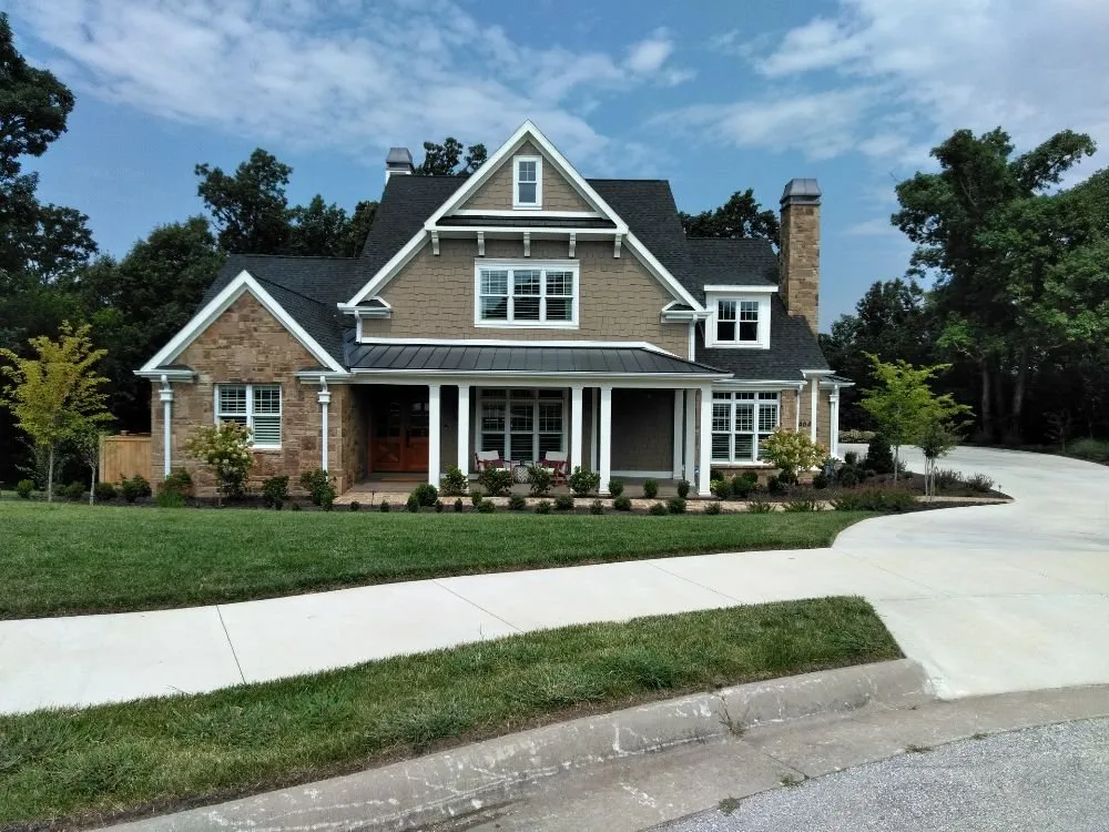 Reliable landscaping services experts serving Springdale, AR - Green Earth Lawn and Landscaping