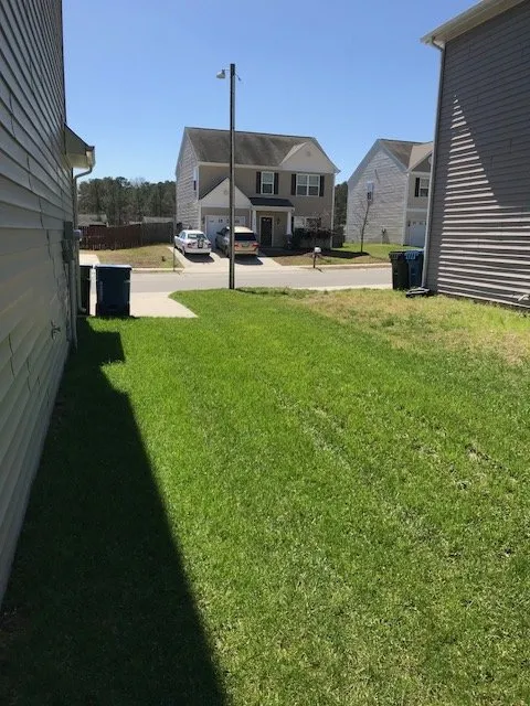 Professional lawn care service for beautiful yards in Durham, NC by Green Earth Lawn Care