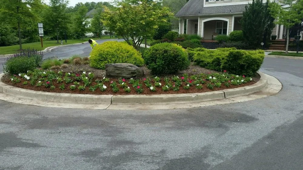 Local landscape installation experts serving Spencerville, MD - Green Earth