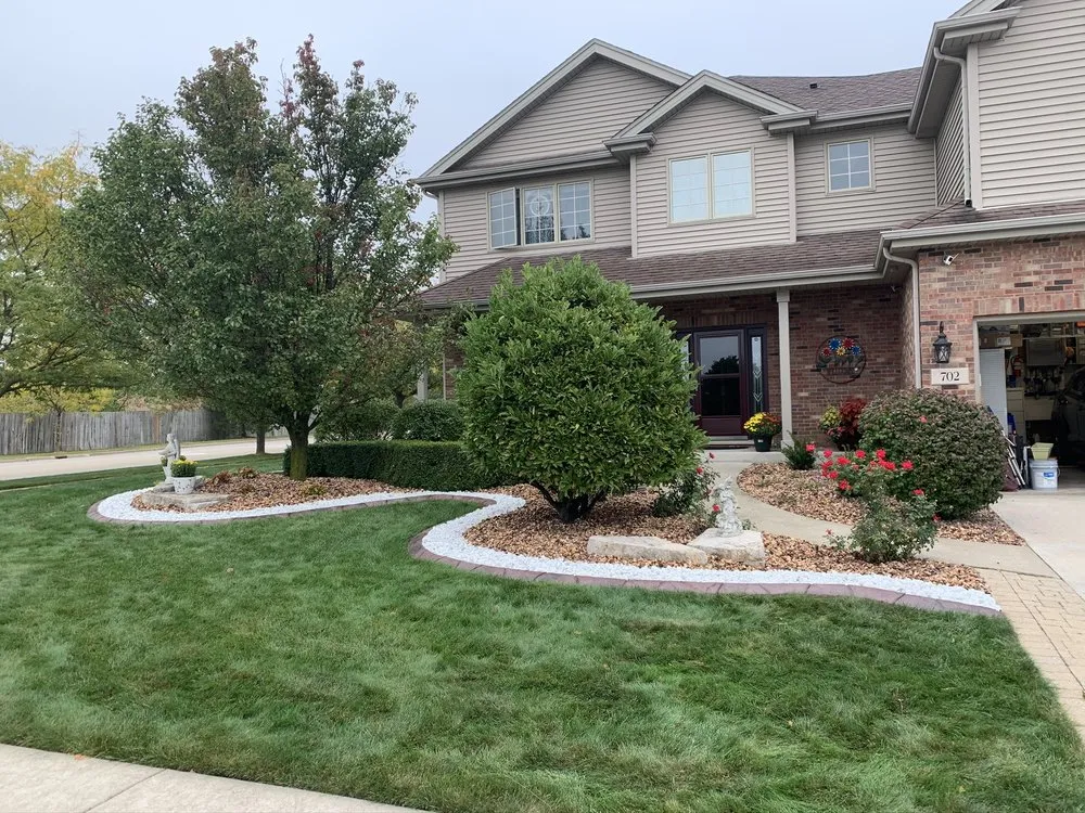 Affordable yard maintenance in New Lenox, IL - Green Effects