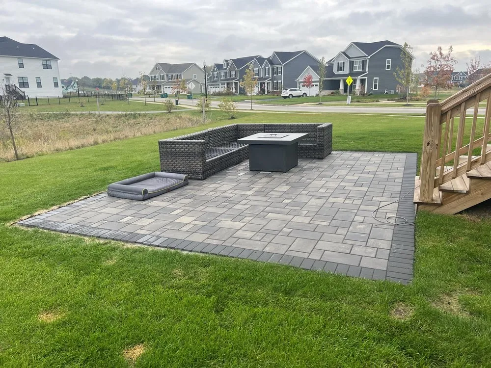 Local landscape design in New Lenox, IL - Green Effects