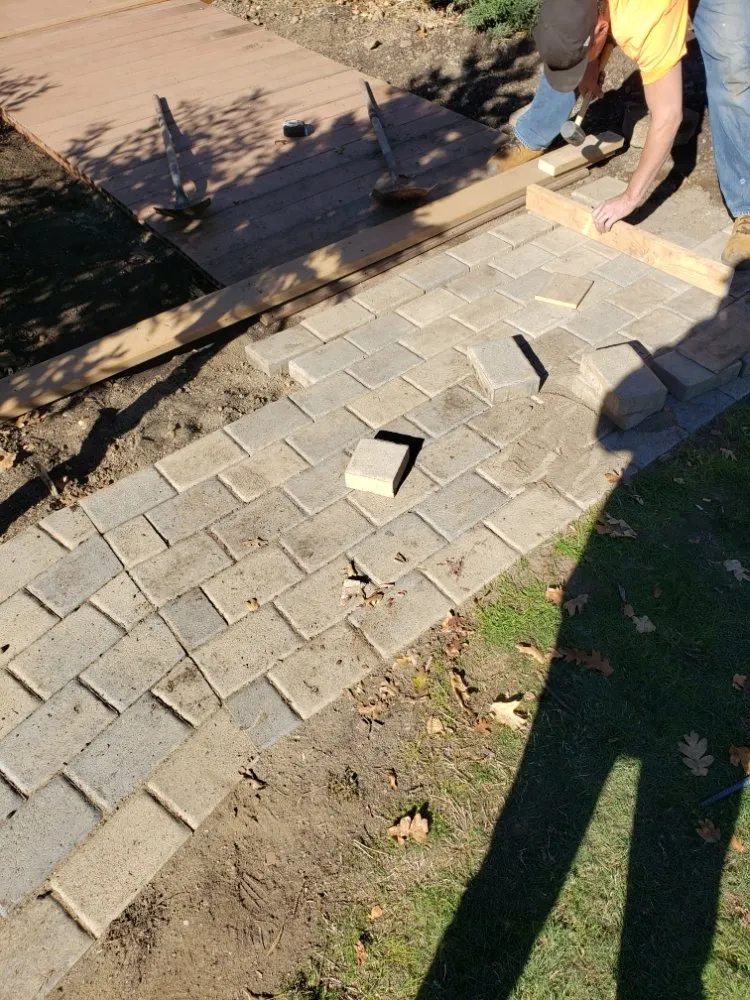 Local landscape design in Medford, OR by Green Empire Lawncare