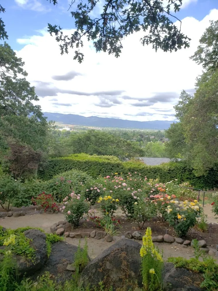 Custom garden landscaping for homes across Medford, OR - Green Empire Lawncare