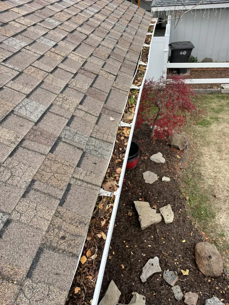 Custom garden landscaping in Wapato, WA by Green Empire