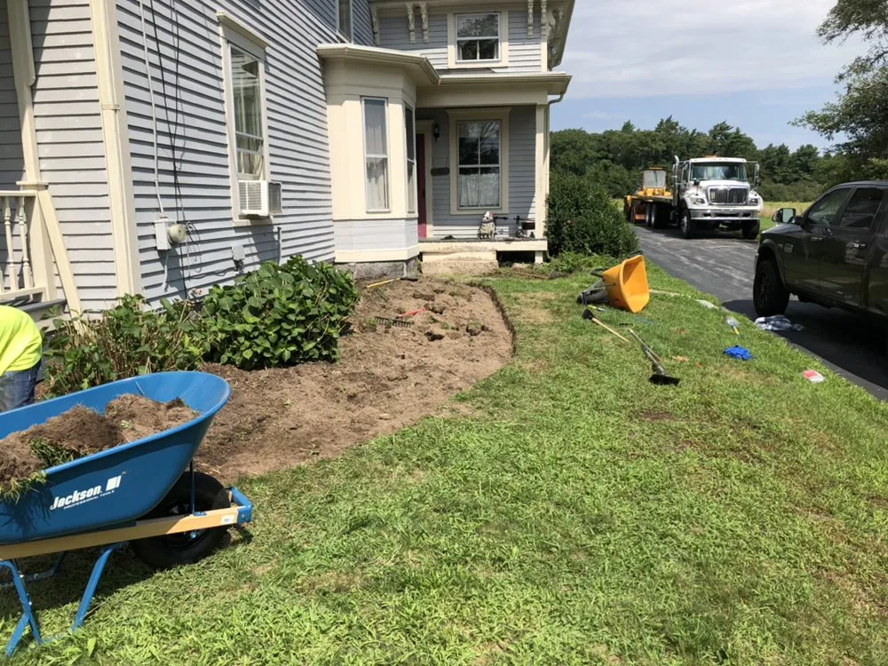 Custom residential landscaping experts serving Lincoln, RI - Green Environment Landscaping