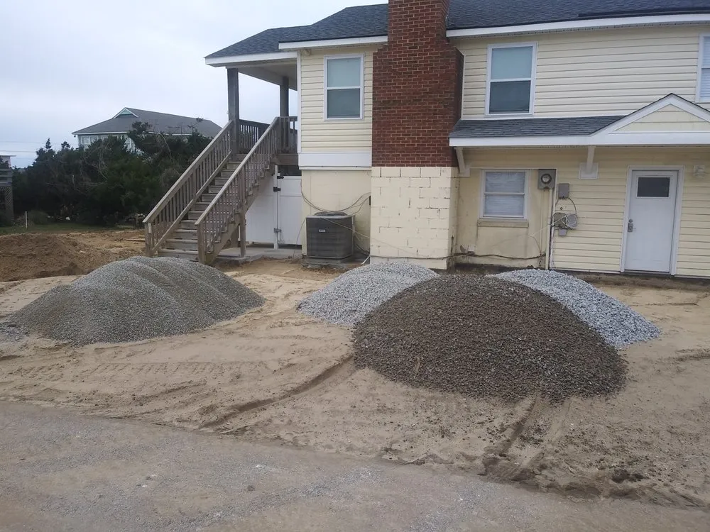 Local yard maintenance in Emerald Isle, NC by Green Envy Landscape & Design