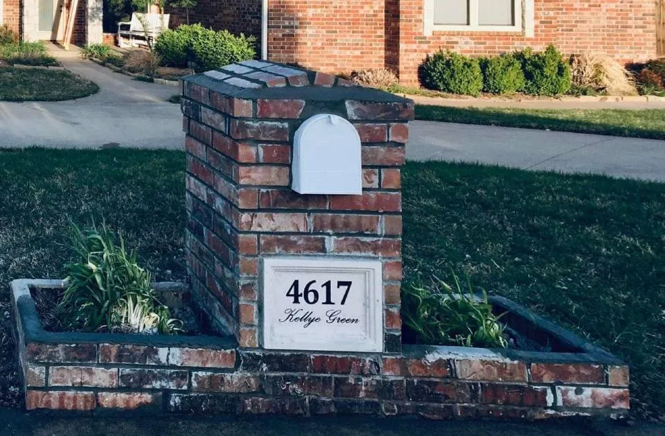 Local lawn care service experts serving Tuttle, OK - Green Escape Oasis & Const