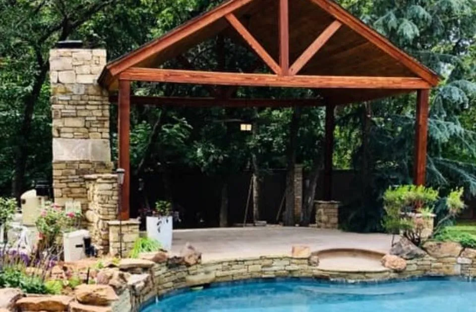 Custom outdoor landscaping for residential properties in Tuttle, OK by Green Escape Oasis & Const