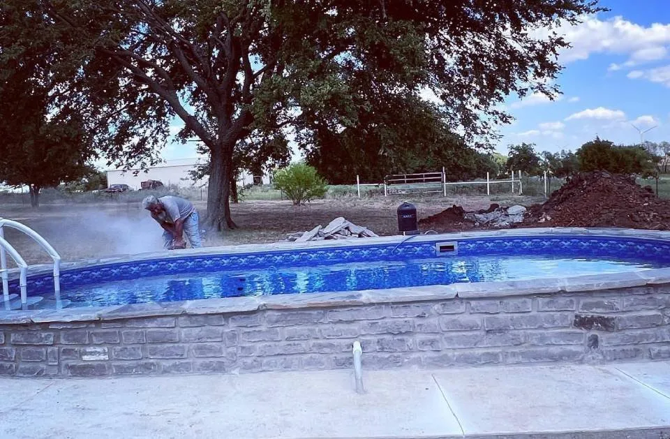 Trusted yard maintenance experts serving Tuttle, OK - Green Escape Oasis & Const