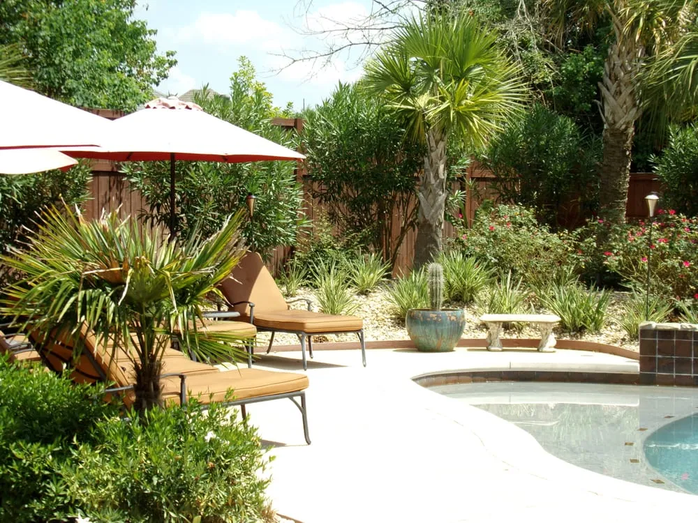 Trusted lawn care service experts serving Prairieville, LA - Green Escapes Nursery