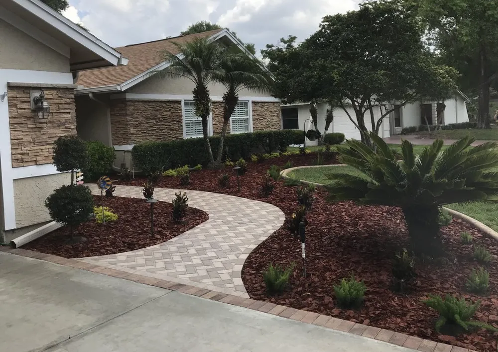 Expert lawn mowing service for beautiful yards across Lutz, FL - Green Estates Lawn and Garden Services