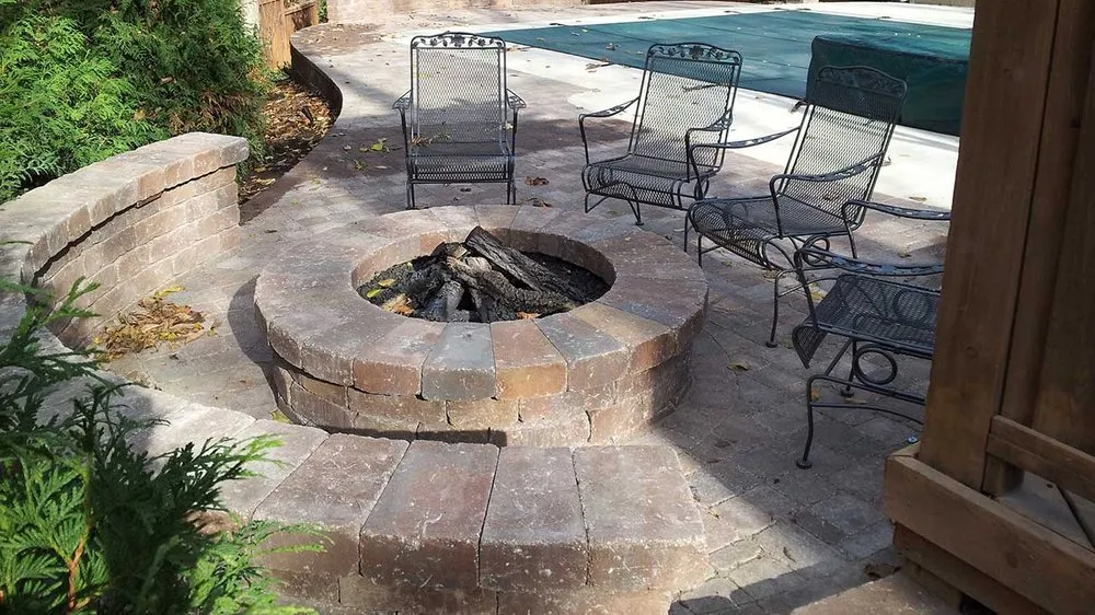 Trusted yard cleanup service in Overland Park, KS by Green Expectations Landscaping