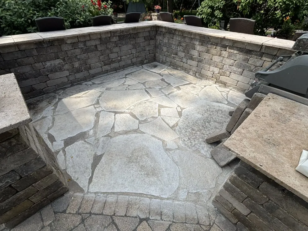 Affordable landscape design for residential properties in Glendale Heights, IL by Green Farm Landscaping