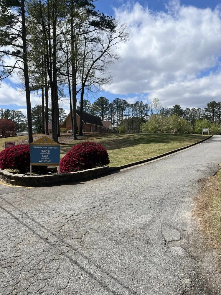 Top-rated lawn mowing service experts serving Lawrenceville, GA - Green Fern Landscaping