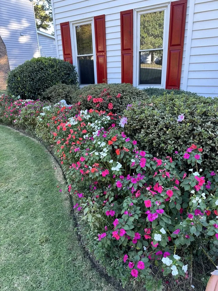 Professional landscape installation experts serving Lawrenceville, GA - Green Fern Landscaping