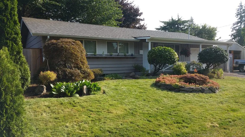 Expert landscape design in Auburn, WA by Green Flare Landscaping