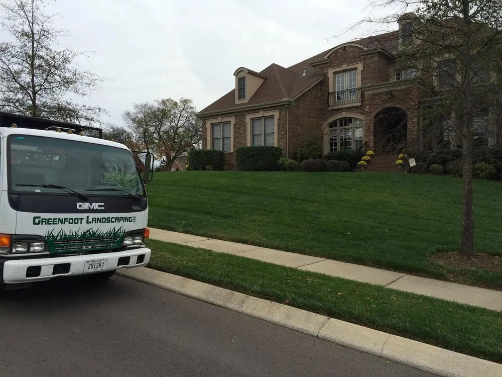 Reliable yard maintenance experts serving Lebanon, TN - Green Foot Landscaping and Lawn Services