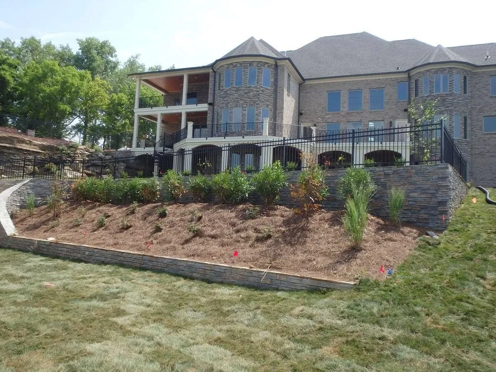 Custom garden landscaping for residential properties in Lebanon, TN by Green Foot Landscaping and Lawn Services
