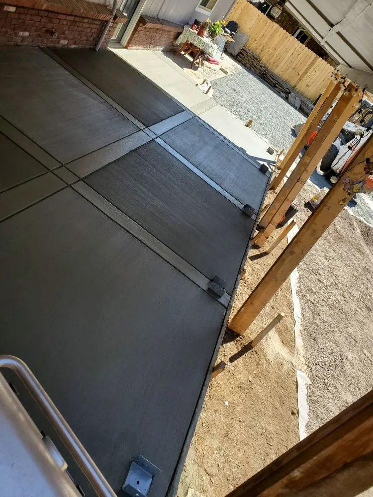 Custom yard cleanup service for homes across Denver, CO - Green Forest Landscaping