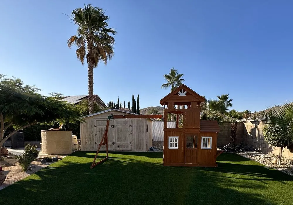 Custom outdoor landscaping experts serving Hesperia, CA - Green Forever