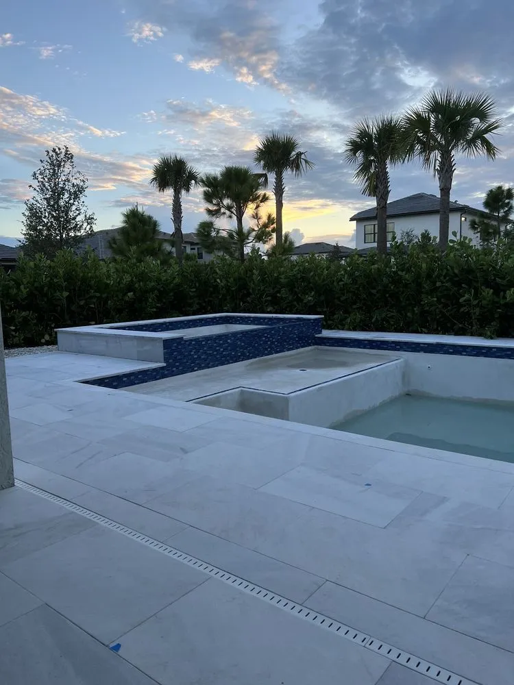 Professional outdoor landscaping experts serving Hollywood, FL - Green Free Landscaping