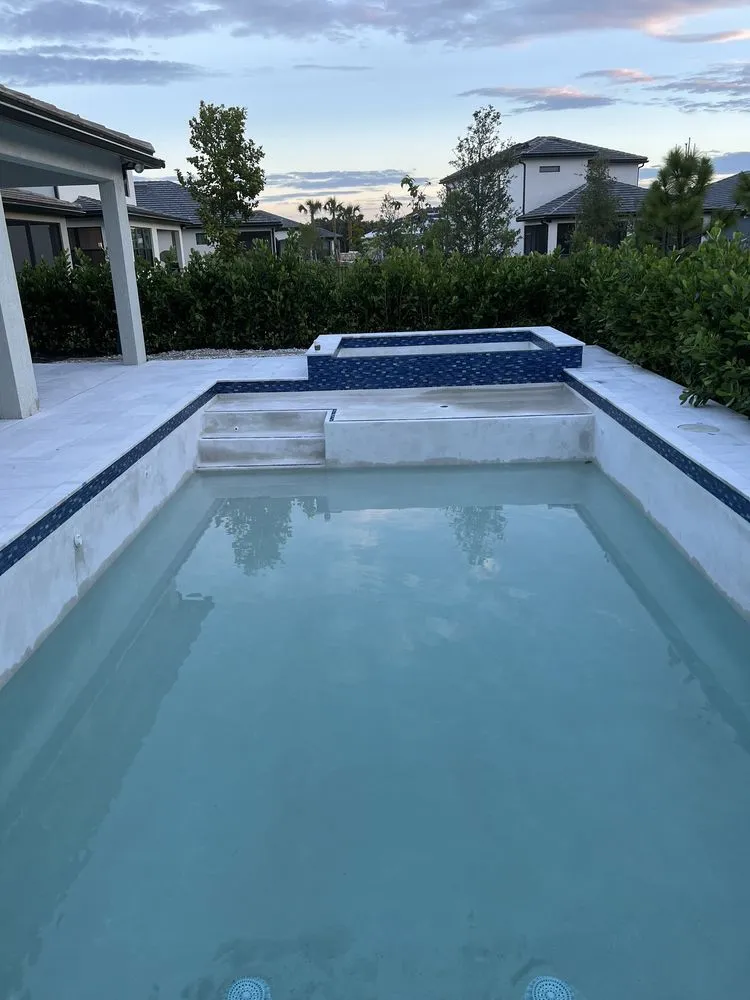 Top-rated yard maintenance experts serving Hollywood, FL - Green Free Landscaping