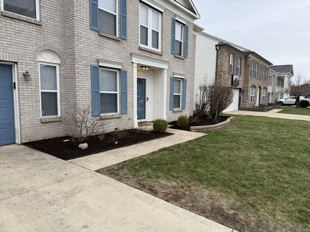 Local landscaping services in Indianapolis, IN by Green Frogz