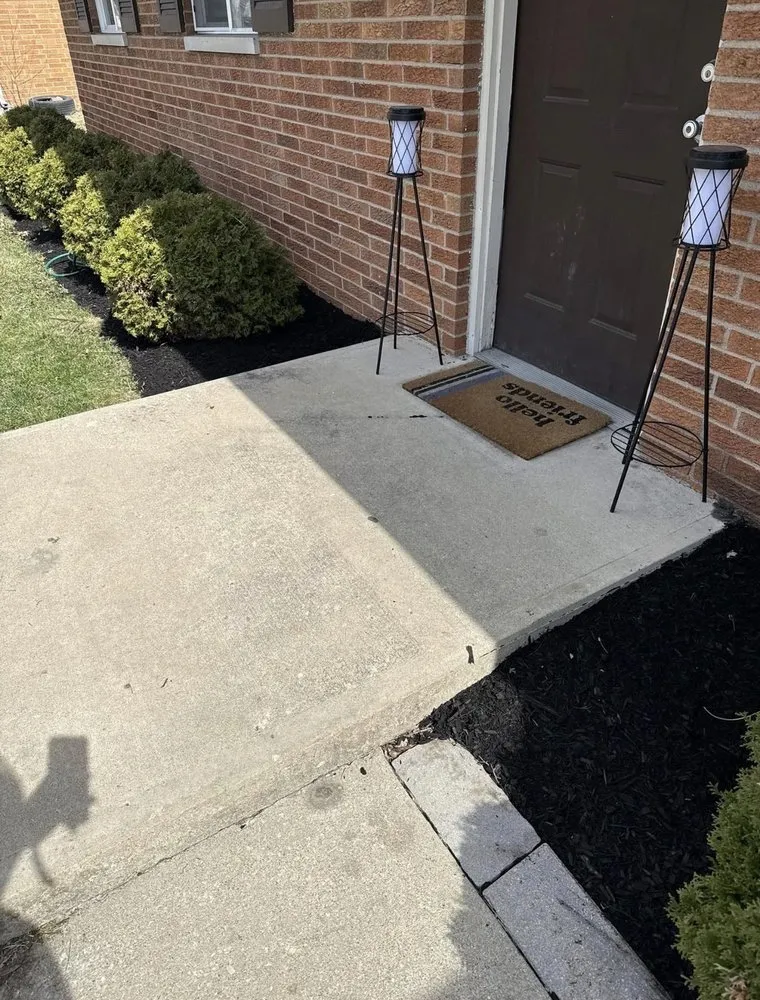 Top-rated landscape installation experts serving Indianapolis, IN - Green Frogz