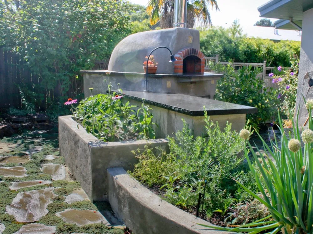 Custom lawn mowing service in Berkeley, CA - Green Gallery Landscaping