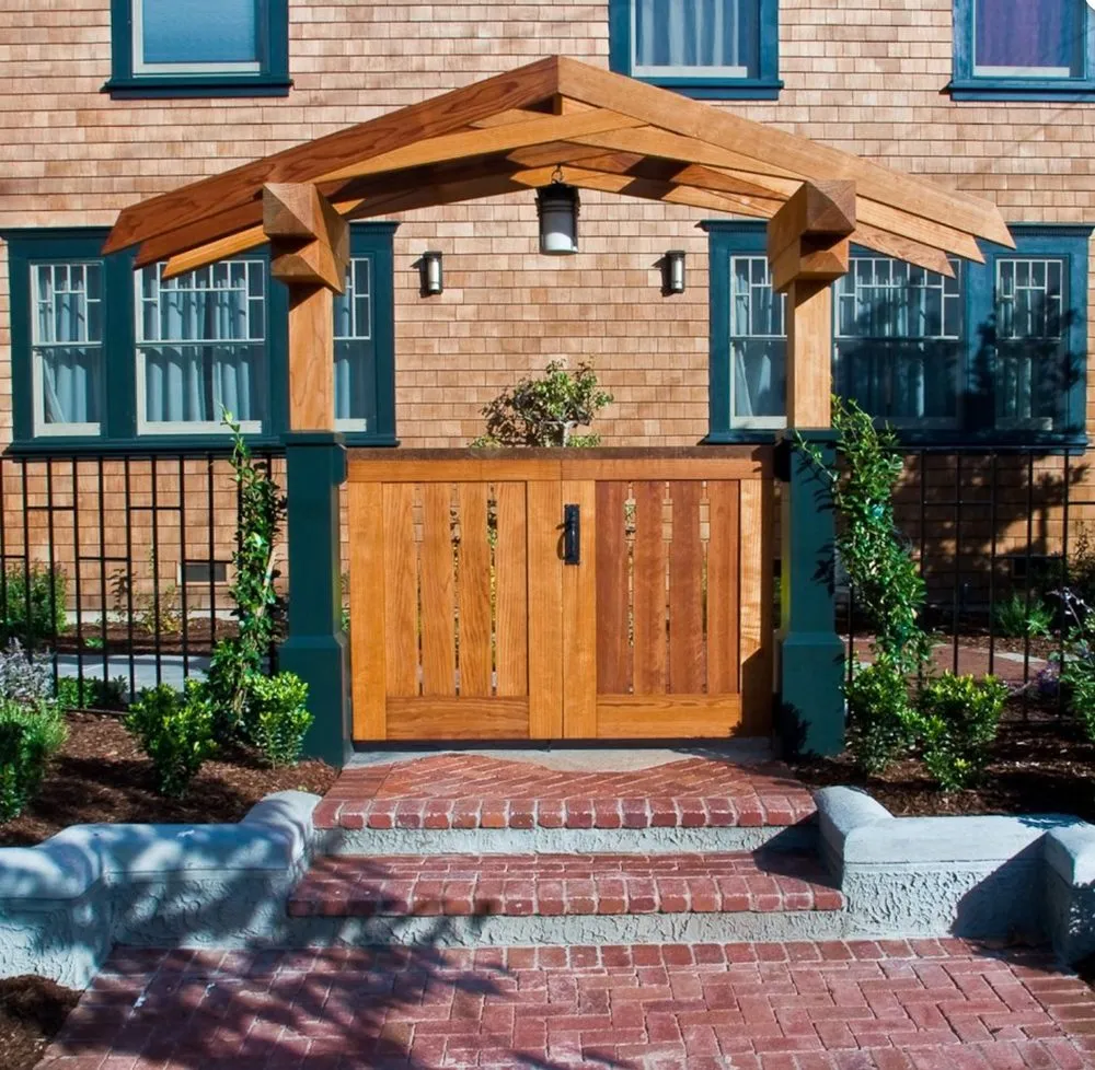 Affordable yard cleanup service in Berkeley, CA - Green Gallery Landscaping