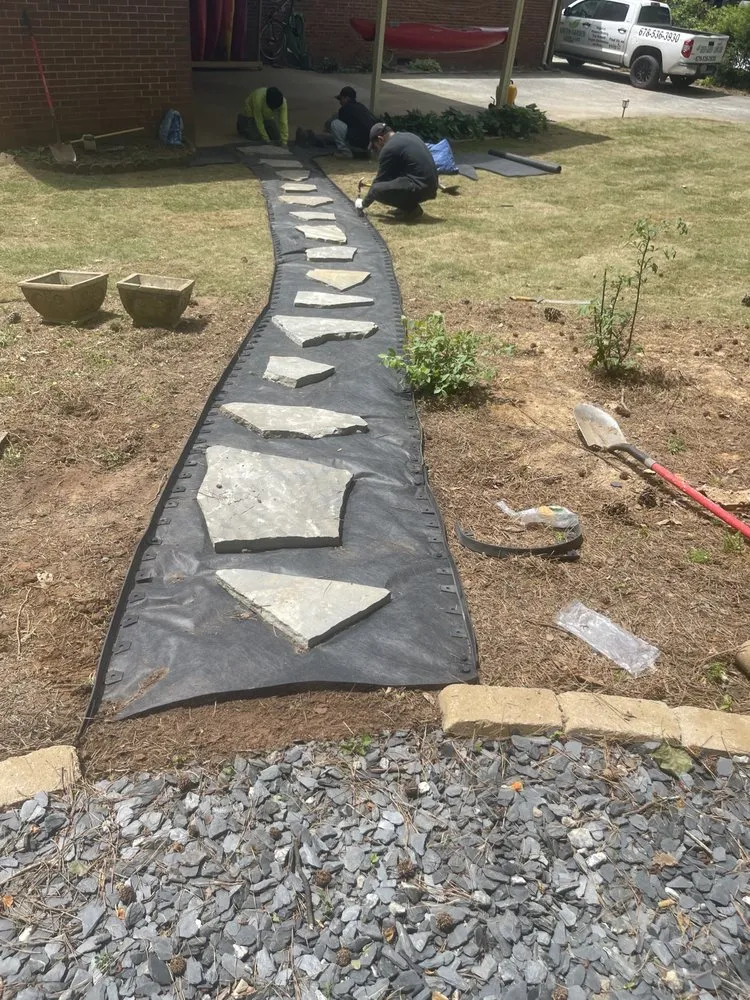 Custom yard cleanup service in Atlanta, GA - Green Garden Lawn & Landscape