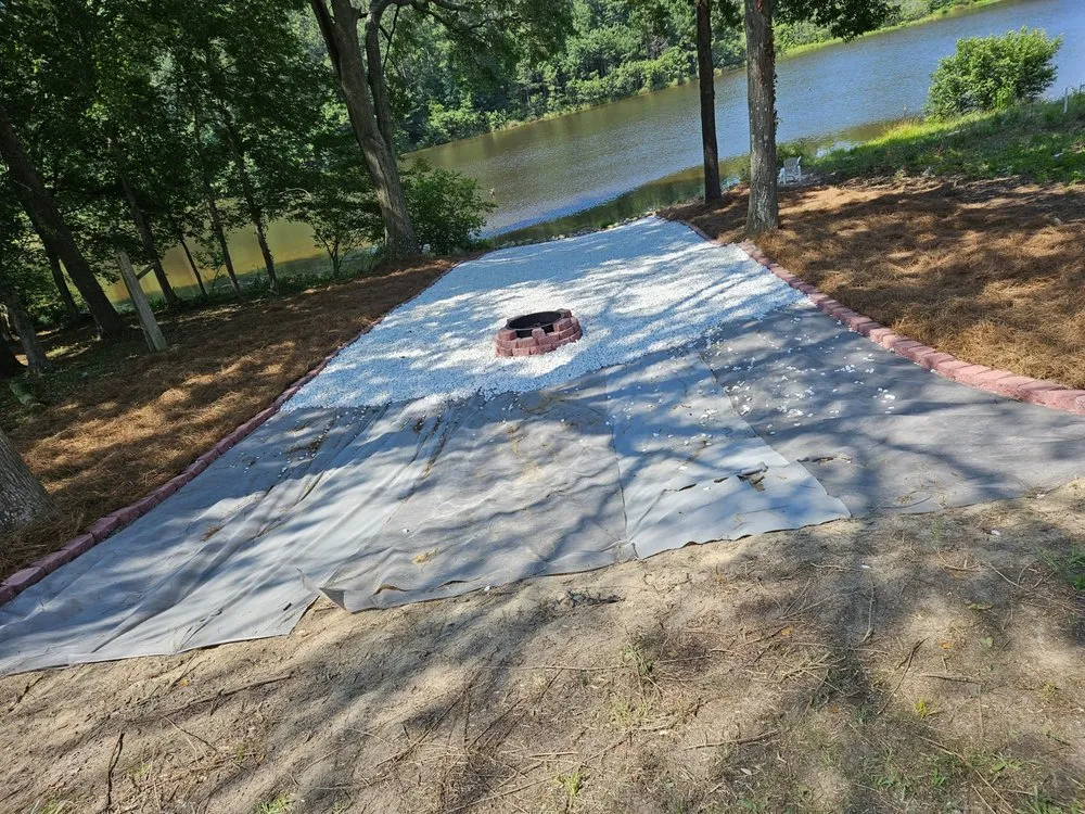 Custom yard cleanup service experts serving Atlanta, GA - Green Garden Lawn Care