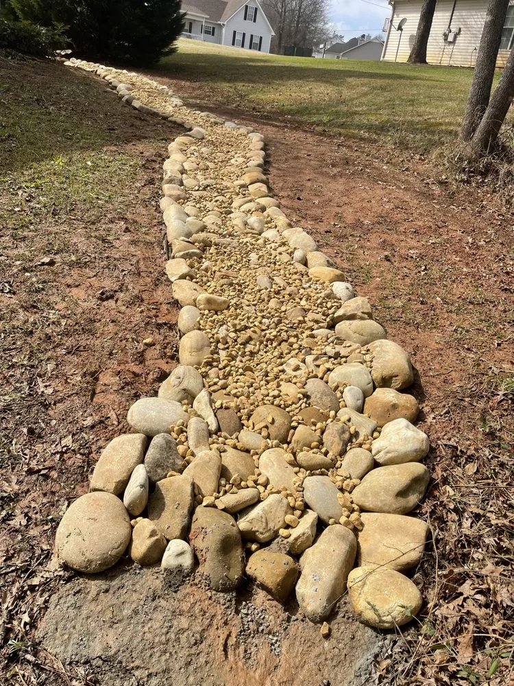 Trusted landscaping services with custom design across Atlanta, GA - Green Garden Lawn Care