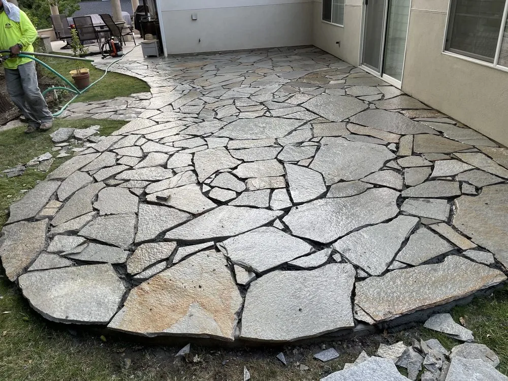 Trusted yard maintenance for homes in Paso Robles, CA by Green Garden