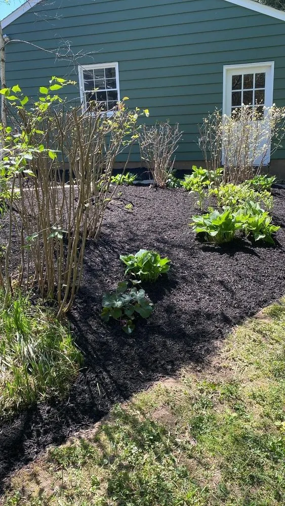 Professional landscape installation experts serving Trenton, NJ - Green Garden Thumb LLC- landscaping