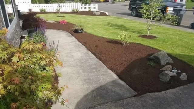 Top-rated yard maintenance in Salem, OR by Green Gardens Landscape