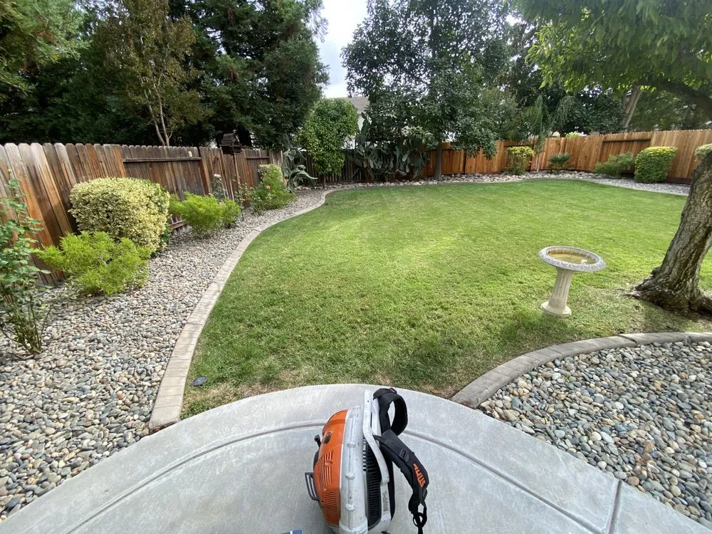 Custom lawn care service experts serving Sacramento, CA - Green Gardens Landscaping