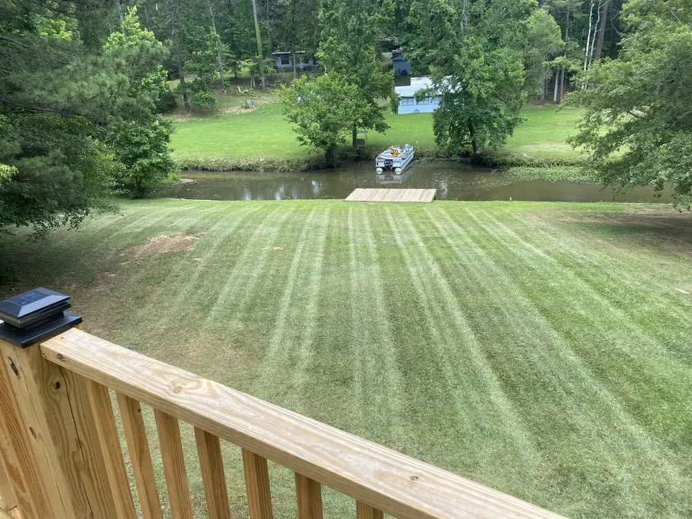 Top-rated outdoor landscaping in Eatonton, GA by Green Gardens Lawn Service