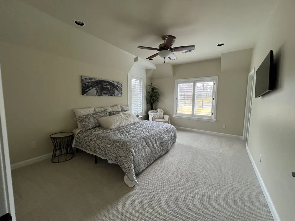 Custom outdoor landscaping near you in Oklahoma City, OK by Green Gardens