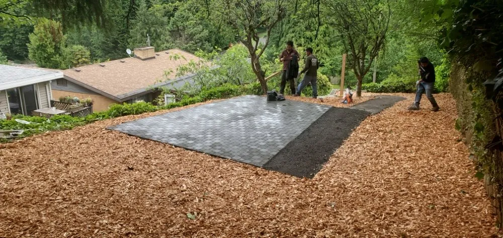 Trusted lawn mowing service for beautiful yards in Kirkland, WA by Green Gardens Services