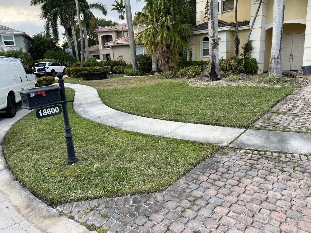 Local outdoor landscaping in Port Saint Lucie, FL - Green Gean Lawn Care and Services