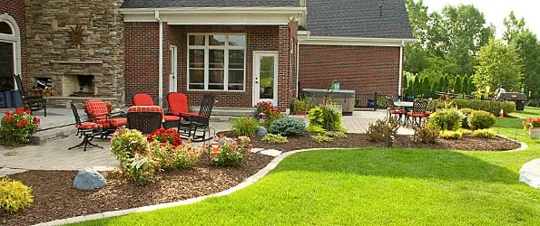 Affordable garden landscaping experts serving Kenmore, NY - Green Giant Landscaping