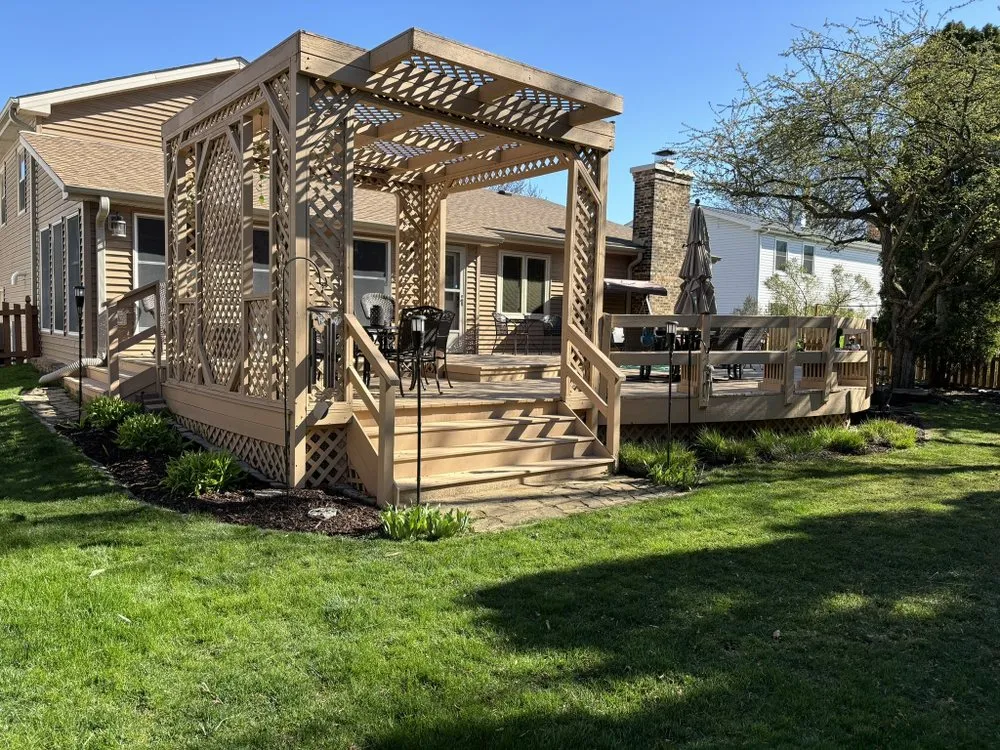 Top-rated lawn care service in Woodstock, IL by Green-Go Lawn Care