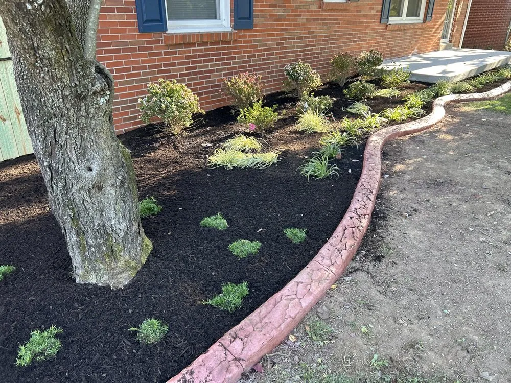 Professional residential landscaping for homes in Lexington, KY by Green Goes